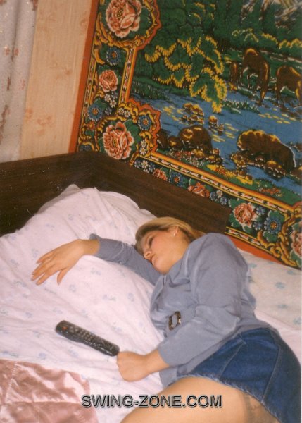 спящая пьяная жена в молодости